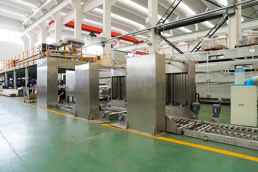 Kagamitan sa halaman