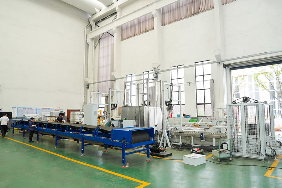 Kagamitan sa halaman